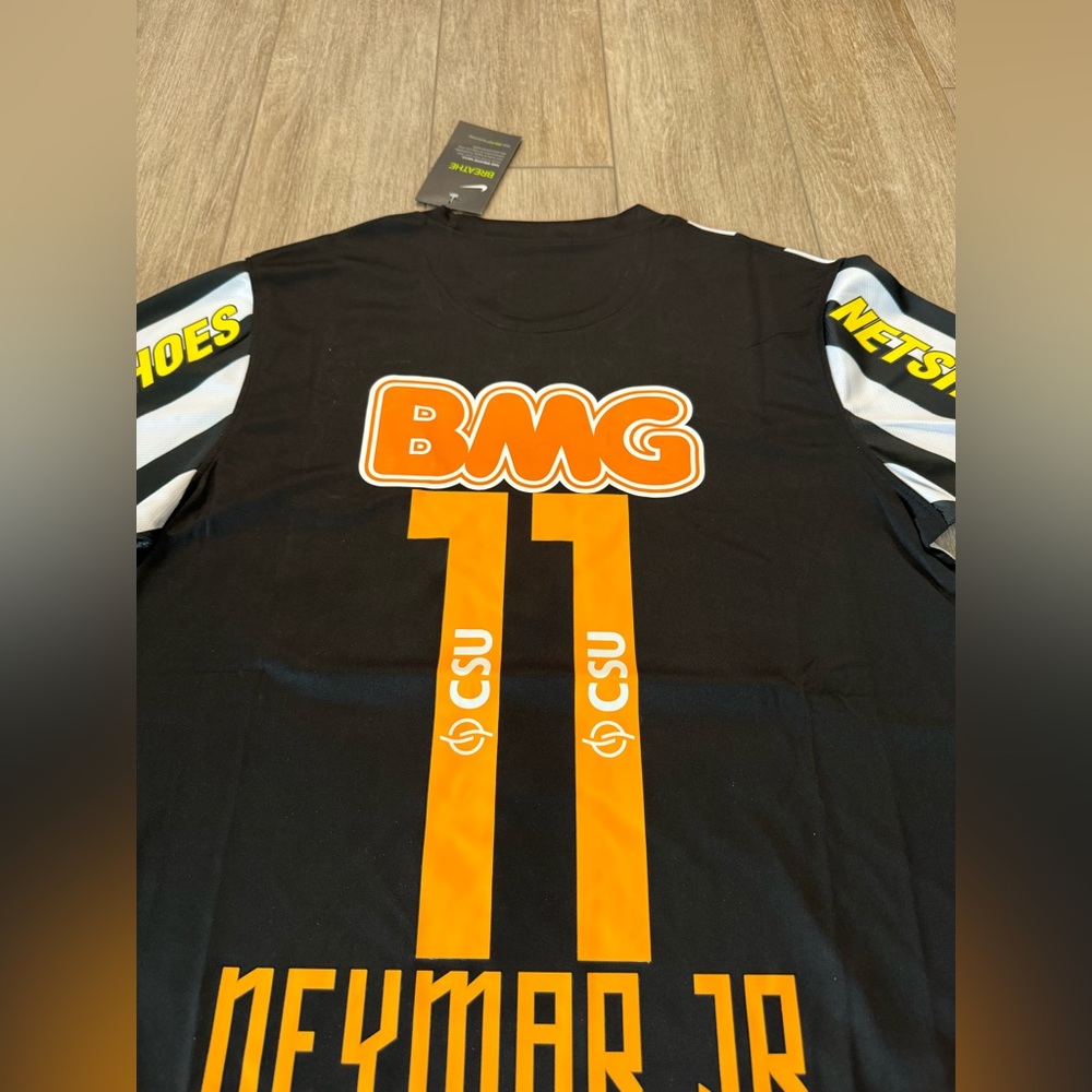 Santos Retro 2012 Neymar 11 - Picture 6 of 6